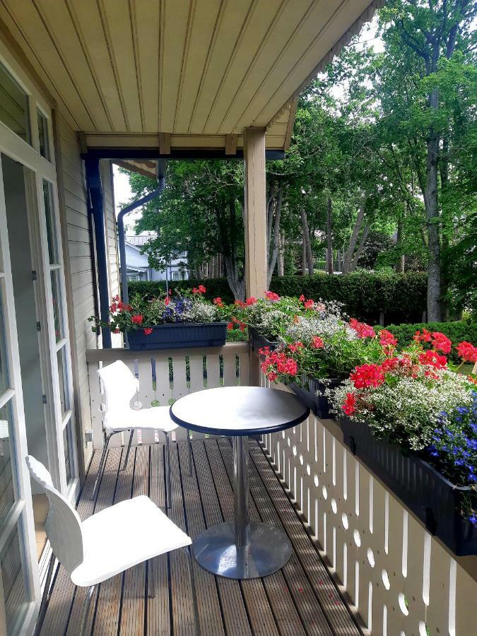 Jūrkalne Wooden Villa Apartments מראה חיצוני תמונה
